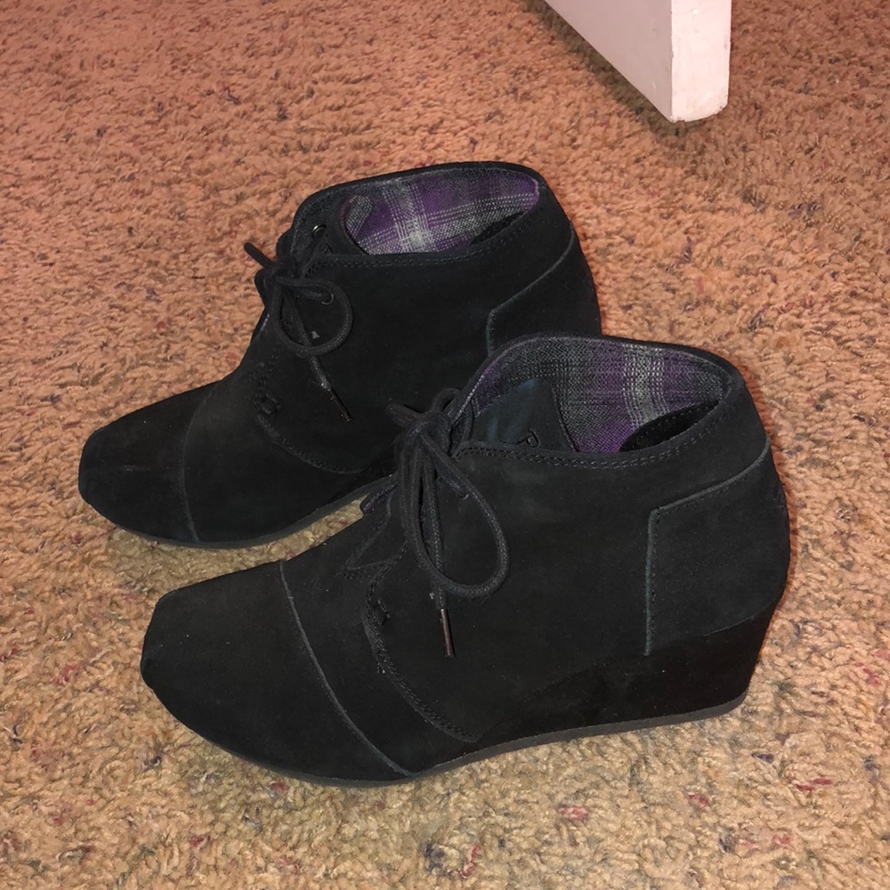 Bobs black wedge